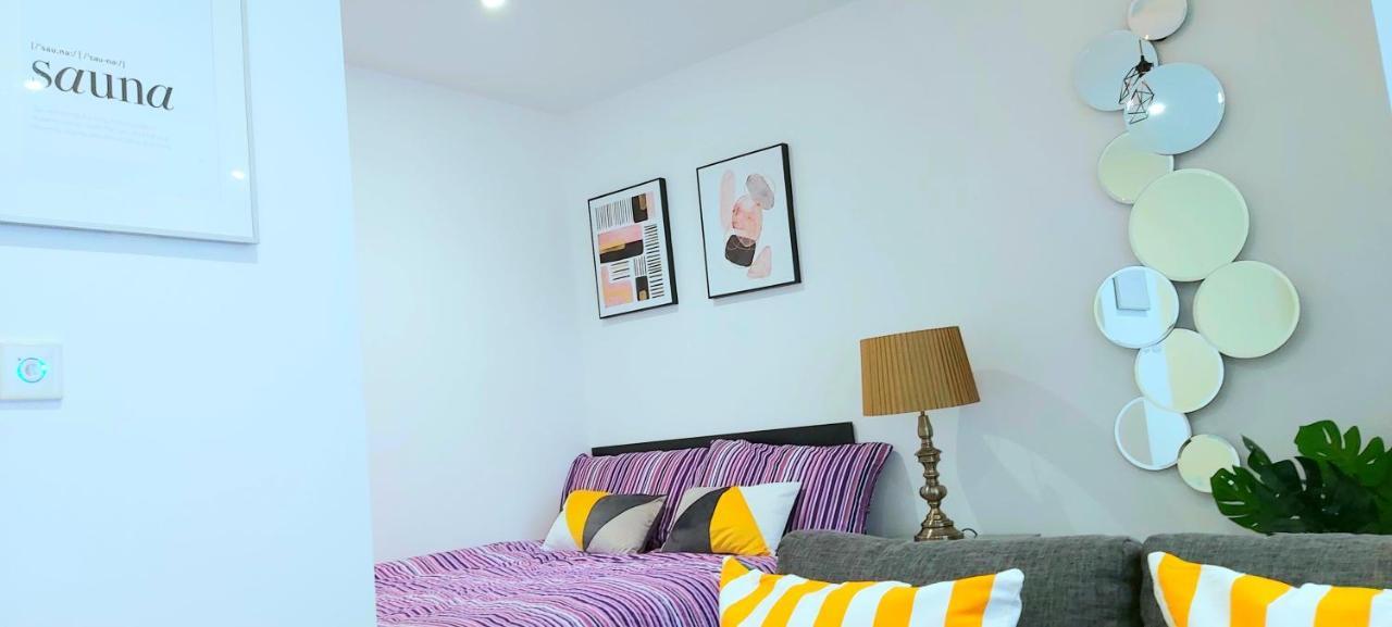 Great Studio Apartments - Netflix, Wifi, Digital Tv Sheffield Exterior photo
